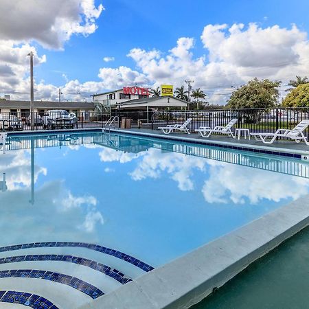 Budget Host Inn Florida City Buitenkant foto