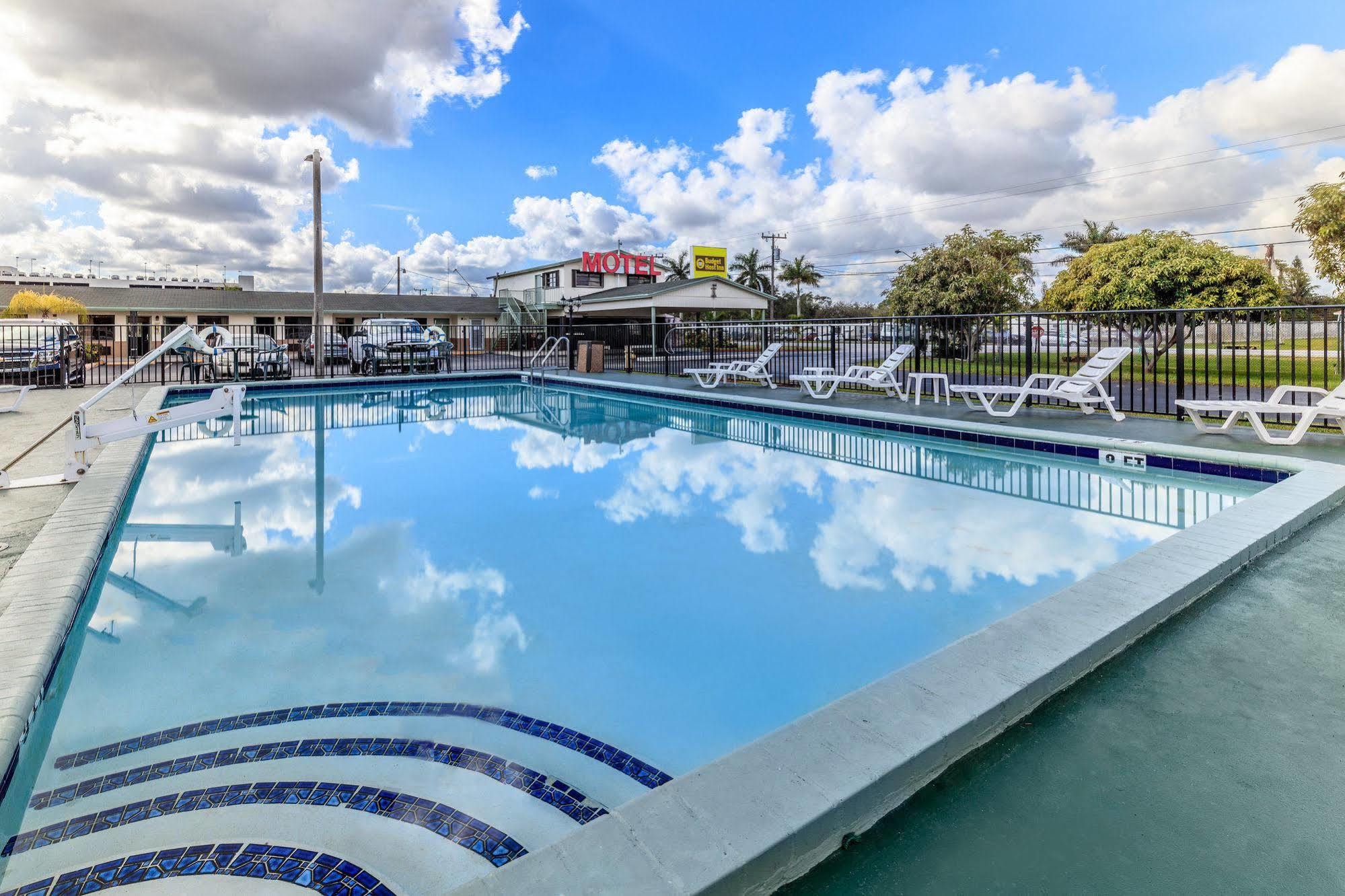 Budget Host Inn Florida City Buitenkant foto